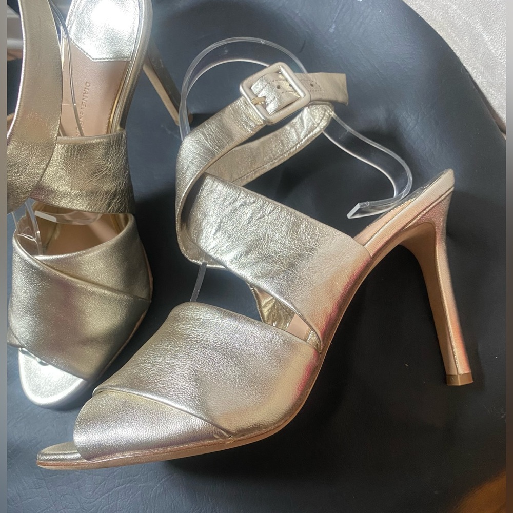 Diane Von Furstenberg metallic heels